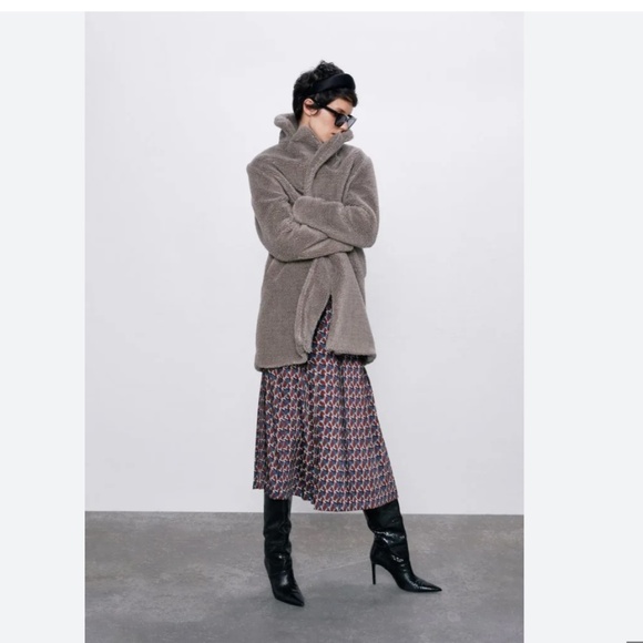 Zara Fleece Teddy Bear faux fur knee-length coat jacket gray women's medium - Picture 4 of 8